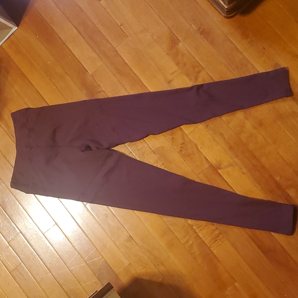 NUX maroon leggings XS